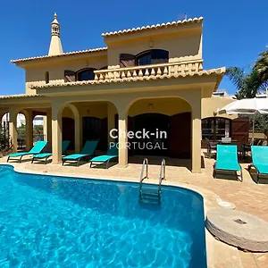 Villa Rustica By Check-in Portugal, Albufeira